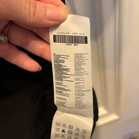 Authentic Louis Vuitton x Tyler the Creator M “Blooming” Black Sweater Shirt - Picture 16 of 16